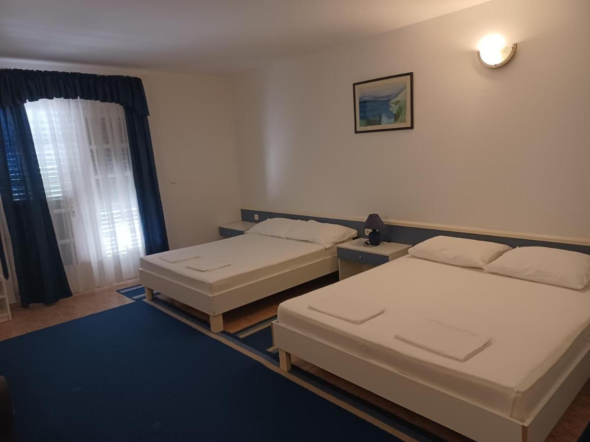 Hotel Ivan Dujmovic Dvori Bol Zewnętrze zdjęcie